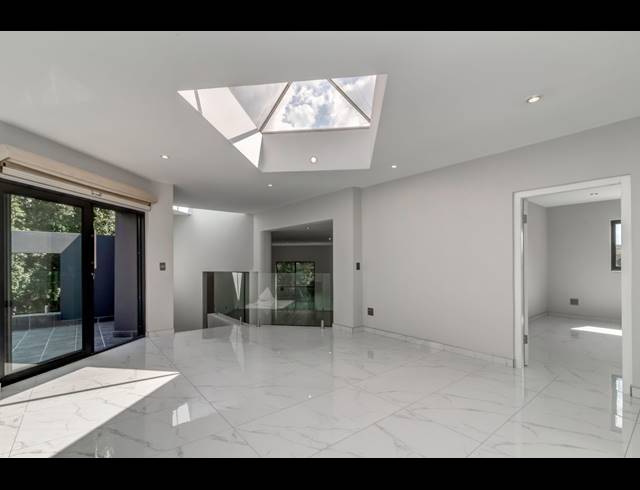 4 BEDROOM HOUSE FOR SALE IN DAINFERN GOLF ESTATE